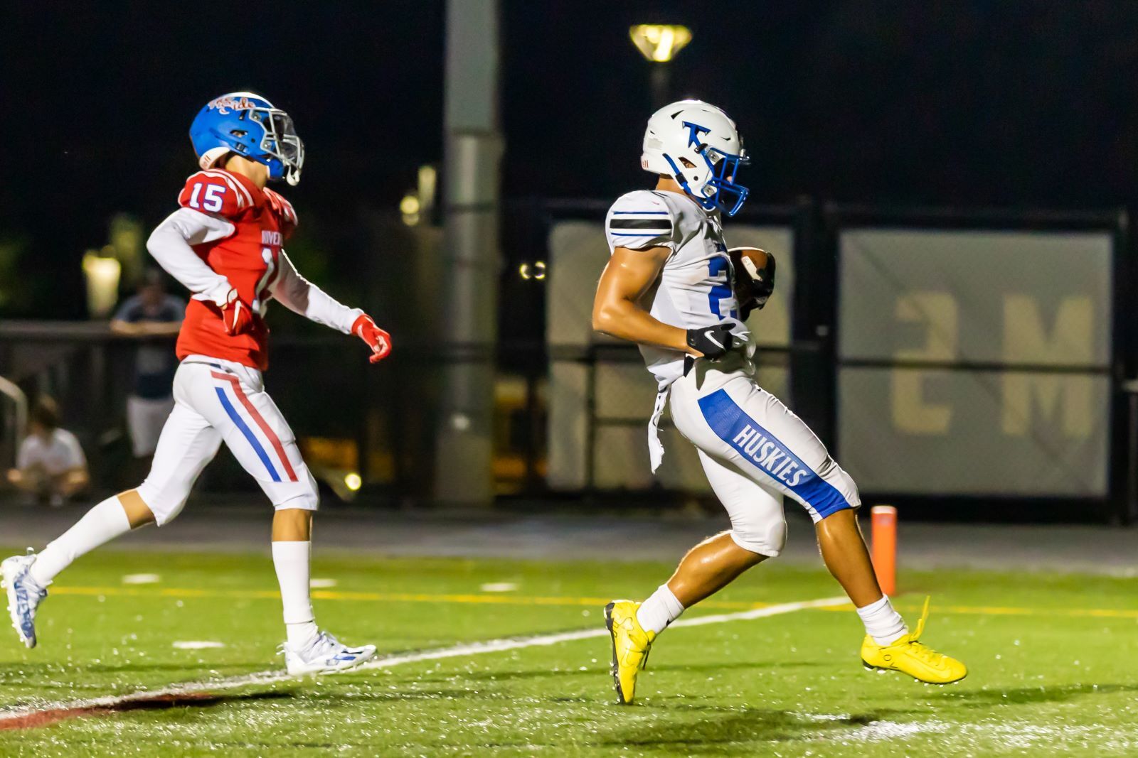 TUS v RIV football_7.jpg